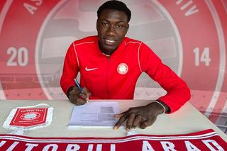 Rapid l-a transferat în ultima zi de mercato, apoi l-a trimis în Liga 2