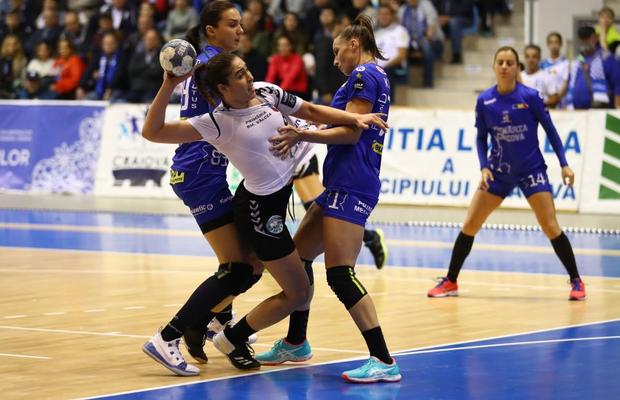 SCM Craiova - SCM Rm. Vâlcea 23-27 // GALERIE FOTO Campioana, victorie fără emoții în „Derby de Oltenia”