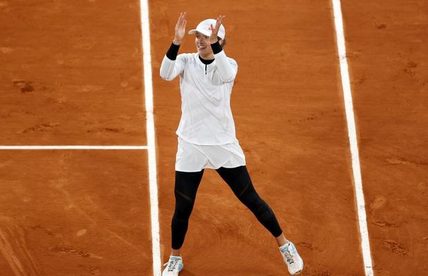 Iga Swiatek face turneul vieții la Roland Garros! Salt impresionant în clasamentul WTA pentru jucătoarea care a eliminat-o pe Halep