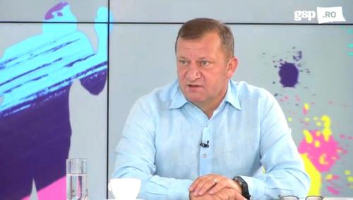 Dorinel Munteanu (52 de ani), fost antrenor la FC Argeș