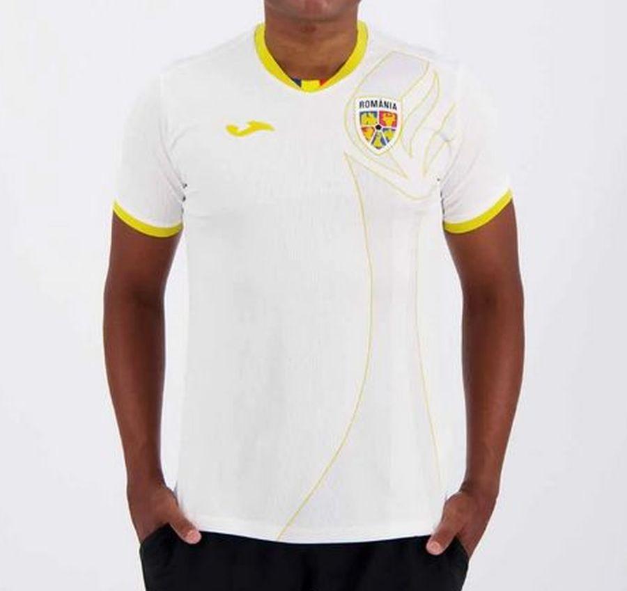sursă foto: eurosport FOTO Curiosul caz al echipamentului „naționalei” pentru Jocurile Olimpice » Noul tricou e comercializat în Brazilia, deși în România nu a fost lansat!