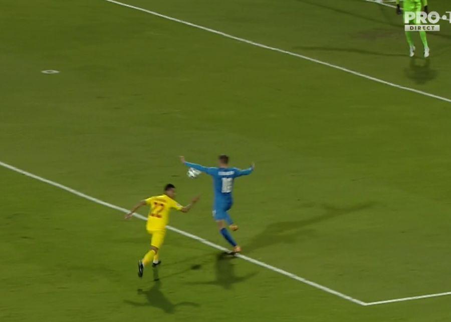 ISLANDA - ROMÂNIA 2-1. Mario Camora, eroare la debutul pentru națională! A facilitat golul de 2-0 marcat de Gylfi Sigurdsson