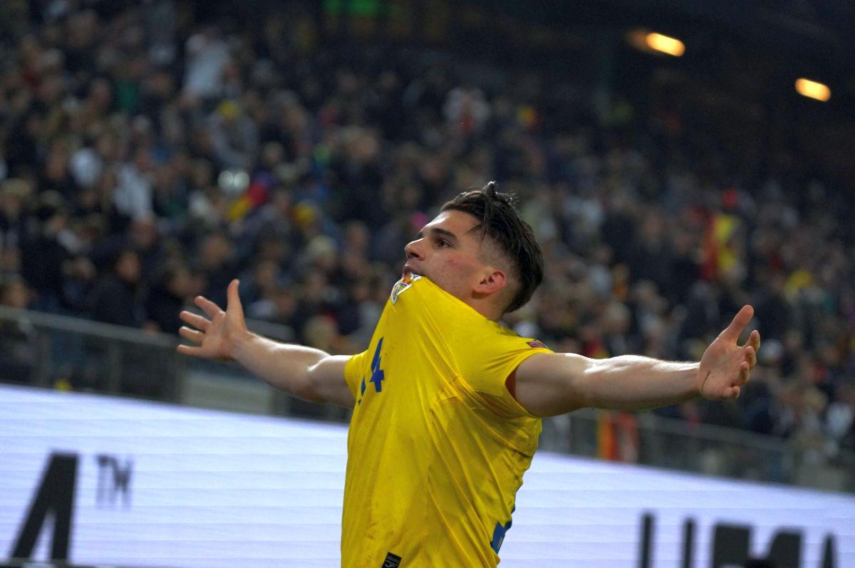 Ianis Hagi, elogiat de un rival după golul de la Hamburg: „Face exact ce ne obișnuise tatăl său!”