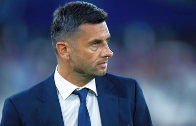 Nicolae Dică, întrebat despre demitere înainte de Petrolul - FCSB: „De ce să gândim negativ? Hai să gândim și pozitiv”