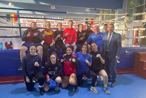 Cinci pugiliste pentru CE de box feminin din Muntenegru, Foto: Facebook @Federatia Romana de Box