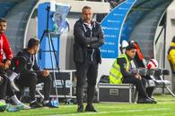 Ultrașii lui Neftchi îl fac praf pe Reghecampf: „Problemele personale nu-s treaba noastră! Rușine, lotul e cât salariul tău!”