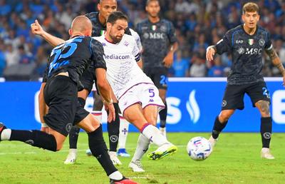 Surpriza etapei în Serie A: Fiorentina i-a dat trei pe „San Paolo” campioanei Napoli!
