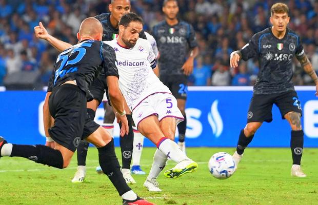 Surpriza etapei în Serie A: Fiorentina i-a dat trei pe „San Paolo” campioanei Napoli!