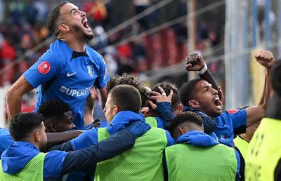 Hagi îi încheie invincibilitatea lui Dorinel! Farul urcă pe loc de play-off » Clasamentul ACUM