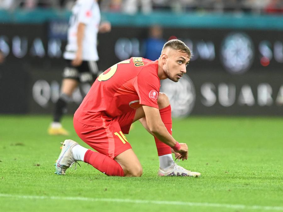 Gigi Becali îl impune în echipa de start la FCSB: „Am zis: «Uite jucător! Are fizic bun, are tehnică». Și-a câștigat postul”