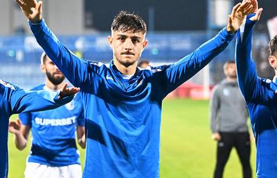 Surpriza lui Mircea Lucescu, caz rar printre fotbaliști: a terminat două facultăți și a mers cu un avion privat la examen!