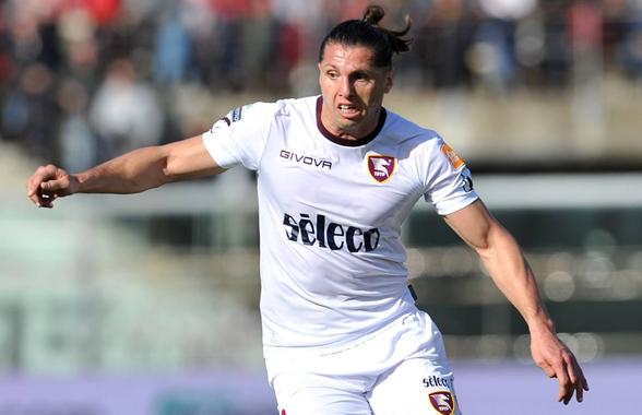 Transfer de ultim moment în Superliga! » A semnat și a fost prezentat de noul club