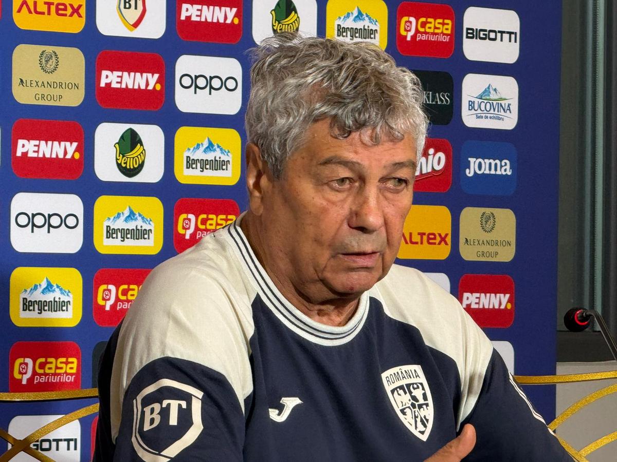 Mircea Lucescu și Ianis Hagi, conferința de presă premergătoare duelului România - Moldova. Foto: Sergiu Alexandru (GSP)
