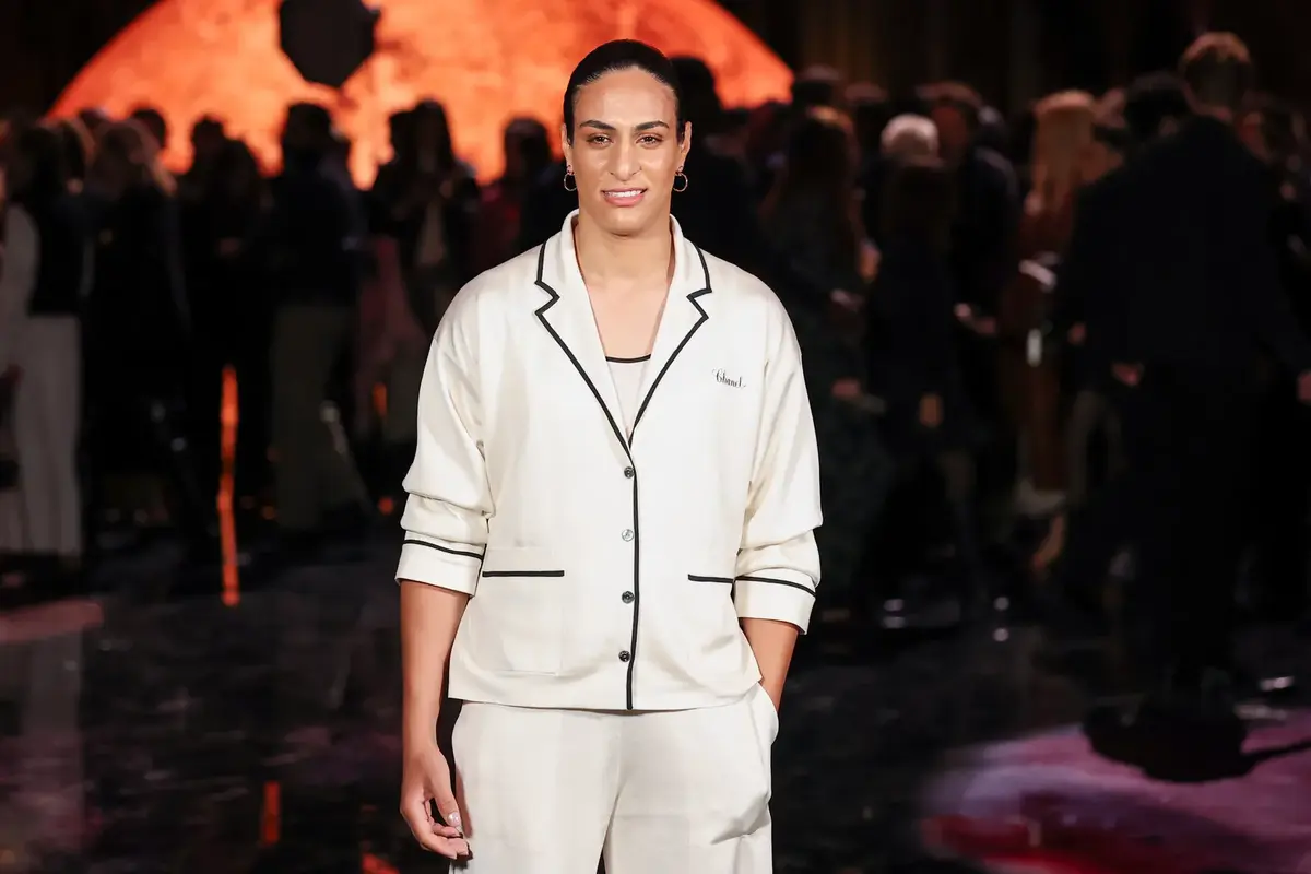 Imane Khelif, apariție în premieră la Săptămâna Modei