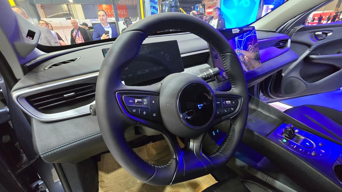 BYD SEAL 5 DM-i