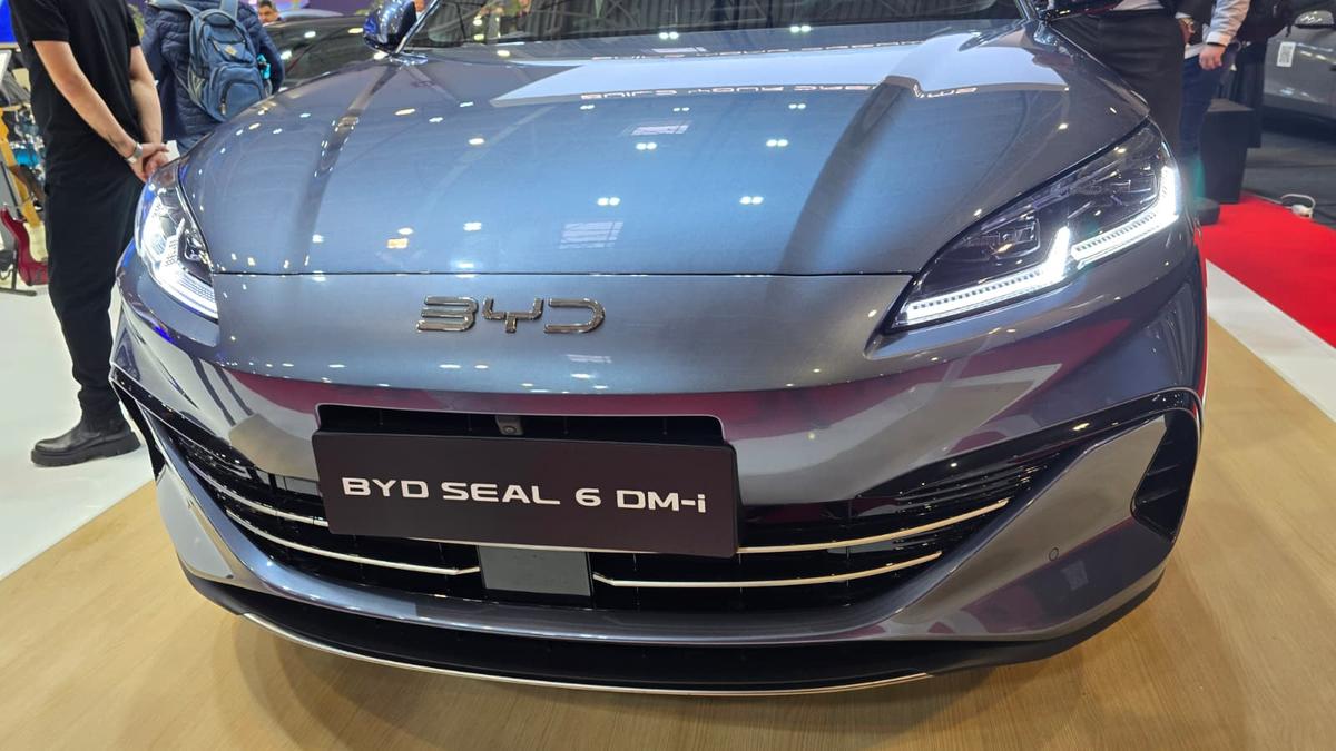 BYD SEAL 6 DM-i