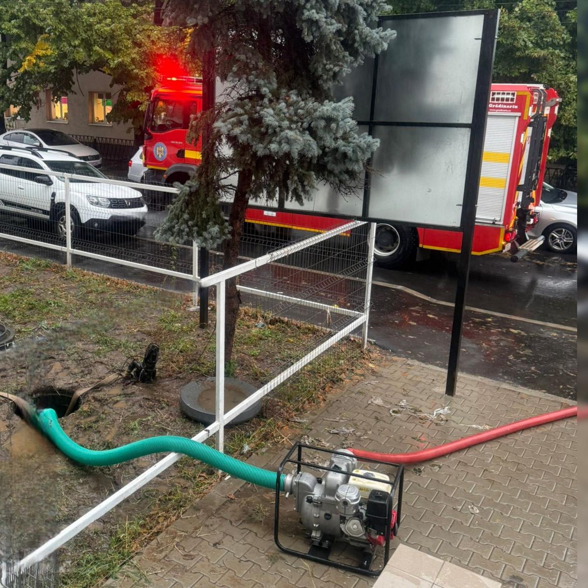 Bază sportivă din Giurgiu, afectată de inundațiile Ciclonului Barbara