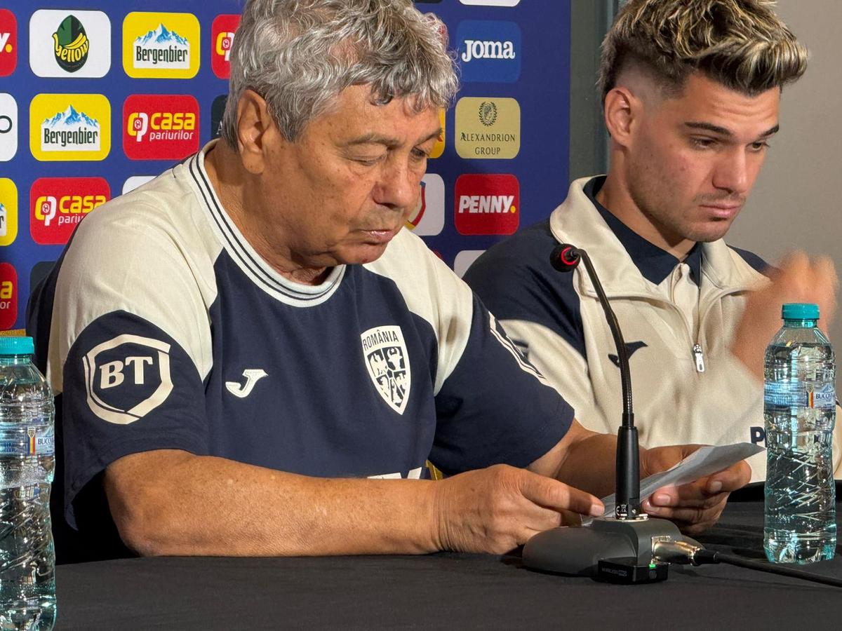 Mircea Lucescu și Ianis Hagi, conferința de presă premergătoare duelului România - Moldova. Foto: Sergiu Alexandru (GSP)