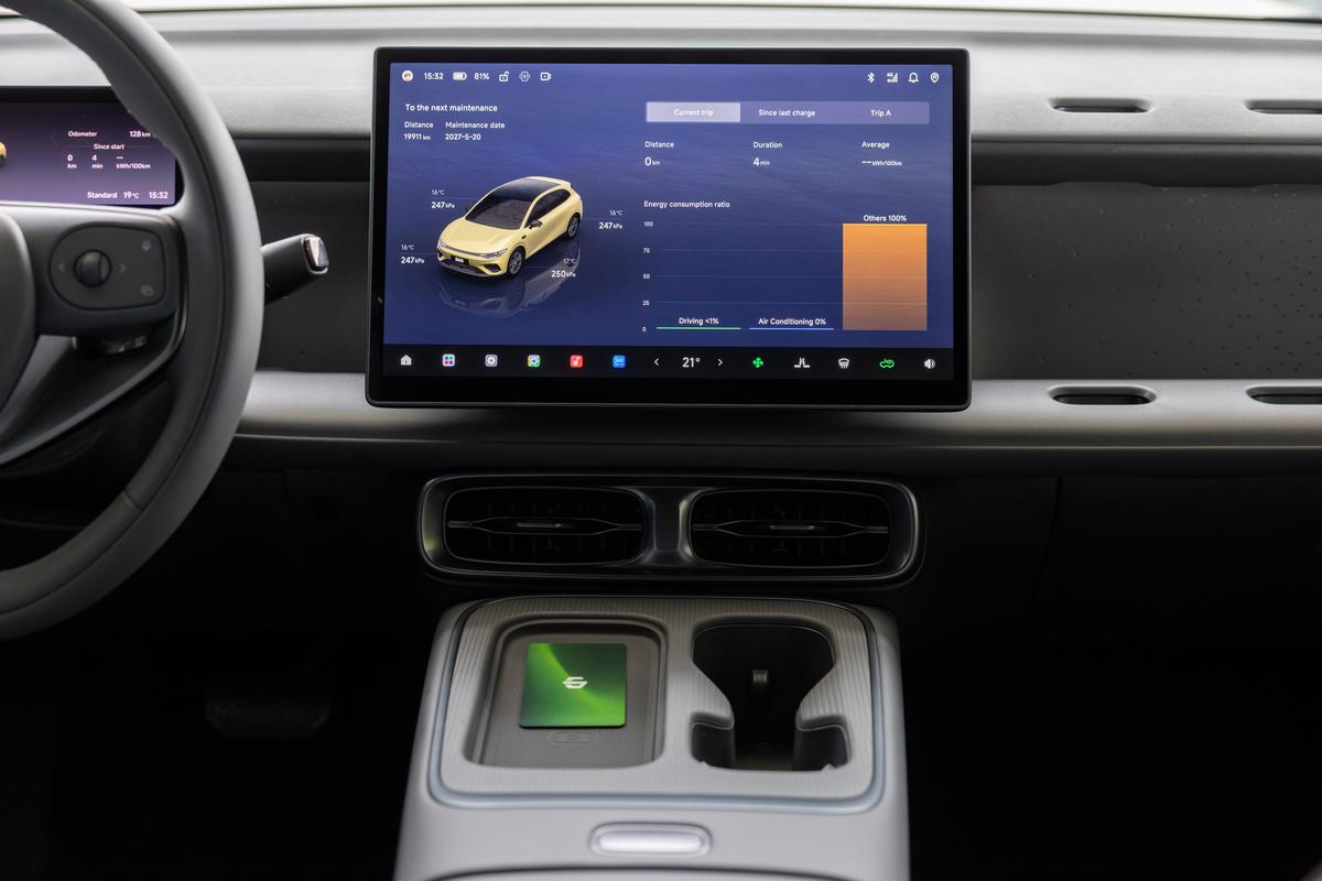 O nouă mașină își face debutul în România » Costă sub 30.000 de euro și a fost prezentată la Salonul Auto București