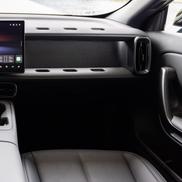 Leapmotor B05 s-a lansat în România la Salonul Auto București. Fotografii oficiale