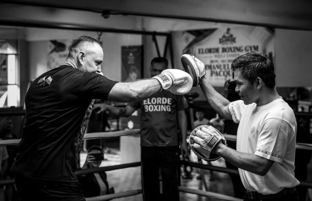 Imagini inedite! Președintele Poloniei, în ringul de box alături de legendarul Manny Pacquiao