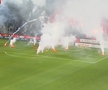 Torțe la CFR Cluj - U Cluj / FOTO: Captură TV @Prima Sport 1