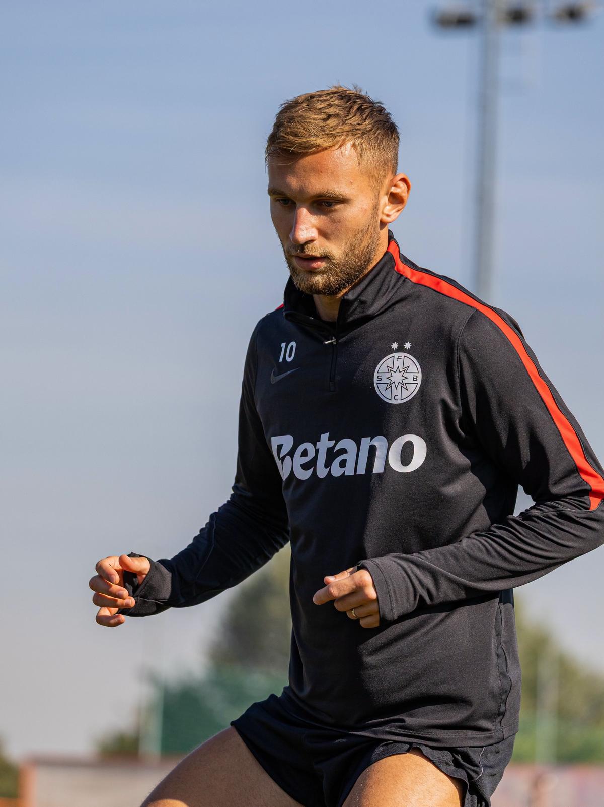 Denis Drăguș a revenit la antrenamente! » Ce plan are FCSB cu el și când ar putea juca din nou