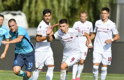 O nouă lovitură pentru Rapid după înfrângerea cu Petrolul! Un fotbalist important a fost depistat pozitiv cu Covid-19