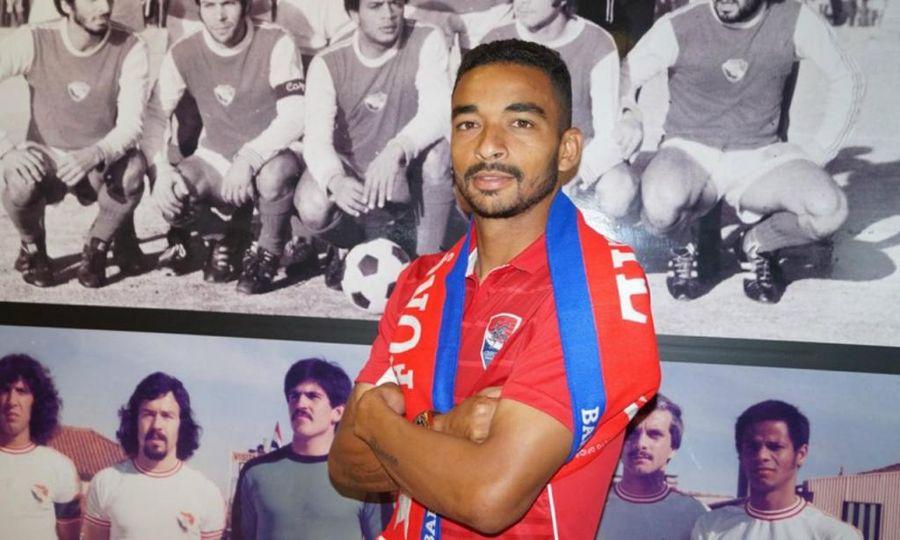 William Soares FC ARGEȘ - CFR CLUJ 0-2. Dan Petrescu, remarcă rasistă despre unul dintre noile transferuri: „A venit din copac!”