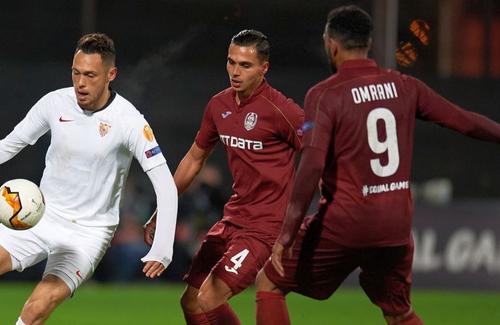 Cristian Manea (23 de ani), fotbalist aflat pe lista de așteptare a lui Mirel Rădoi pentru meciurile din luna noiembrie, spune că este epuizat din cauza programului încărcat.