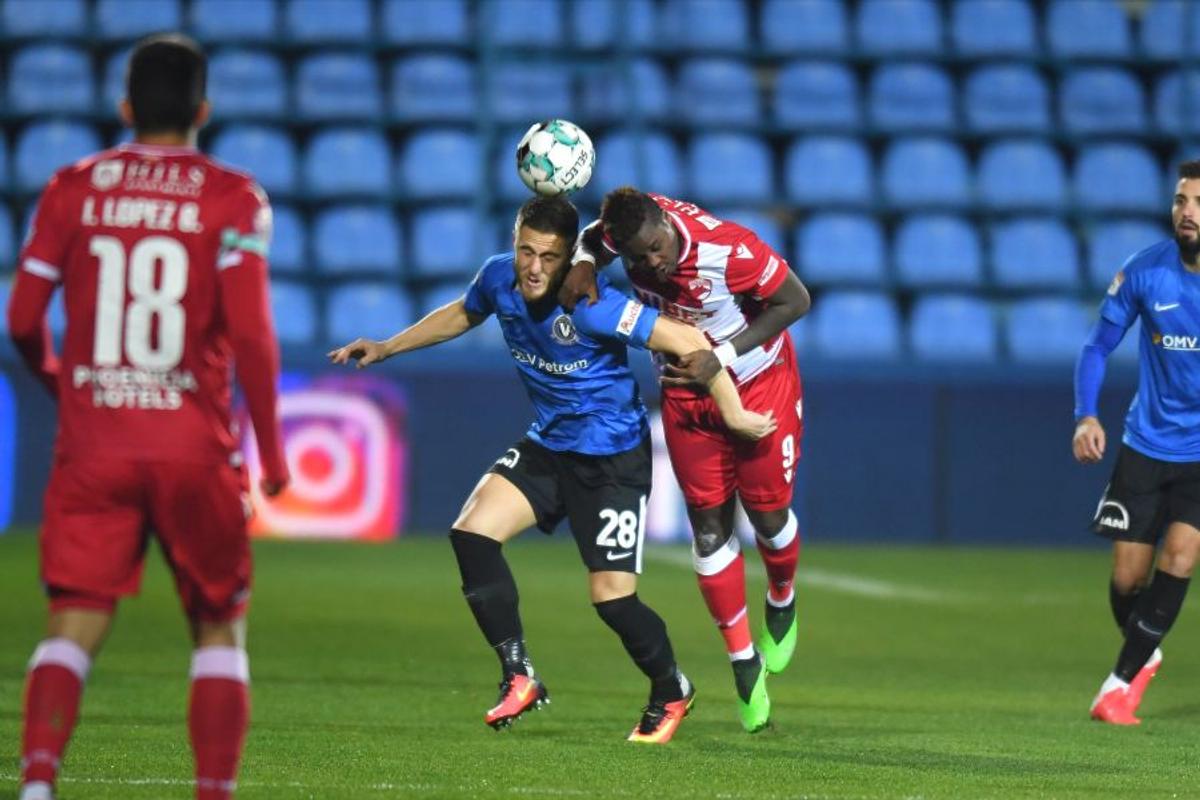 DINAMO. Fanii acționari din PCH, poezie pentru Cortacero: „La club n-avem nici de-o pâine, Pablo ne răspunde: «Mâine!»”