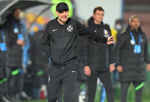 15.000 de euro pe lună câștigă Edward Iordănescu la FCSB