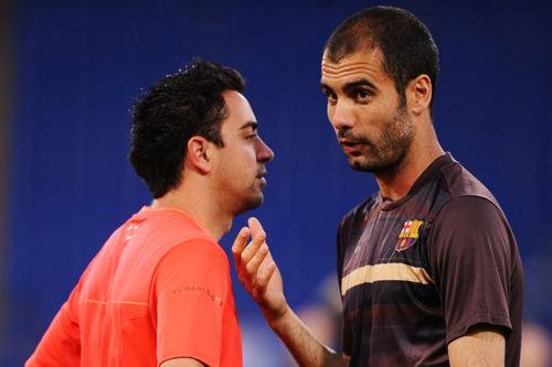 Xavi Hernandez (41 de ani) a fost prezentat azi de Barcelona. Pep Guardiola, fostul antrenor al catalanilor în perioada în care Xavi era un jucător-cheie, are încredere în legenda clubului blaugrana.