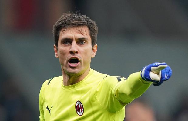 Ciprian Tătărușanu explică penalty-ul apărat în AC Milan – Inter » Presa din Italia îl laudă după derby: „Eroul neașteptat”
