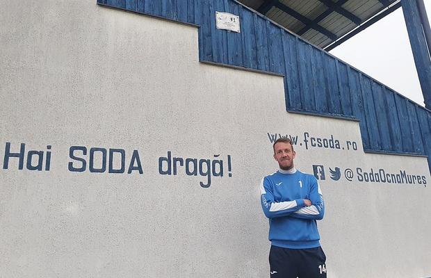 Povești de pe Stadionul Dragostei » Interviu cu Dan Roman, fost atacant la Gaz Metan, CFR Cluj și Botoșani, care acum antrenează revelația Cupei României