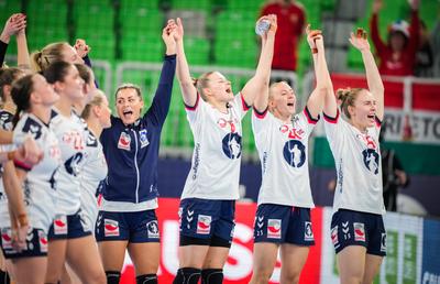 O singură echipă a intrat cu punctaj maxim în grupa I principală de la Campionatul European! Repriză umilitoare pentru favorita Suedia