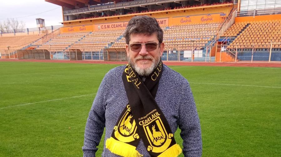 Cristi Pustai, prezentat la Ceahlăul / FOTO: Facebook Cristi Pustai, prezentat la un club de tradiție » Are ca obiectiv promovarea