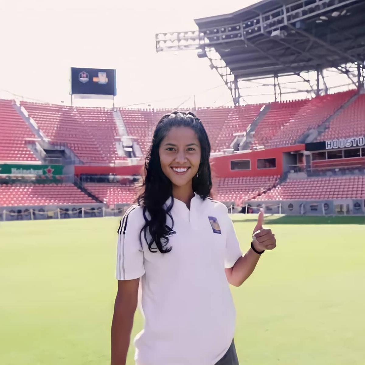 Stefany Ferrer Van Ginkel