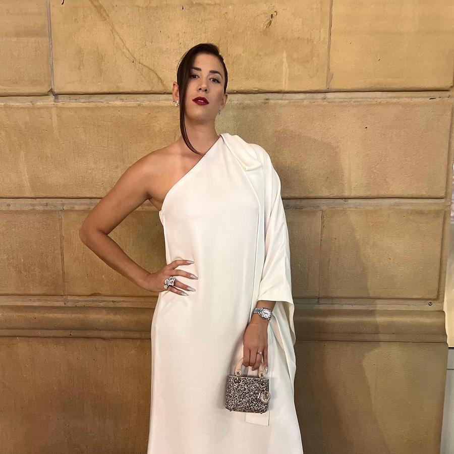 Garbine Muguruza strălucind în ținută Dior la Festivalul de Film de la San Sebastian Foto Instagram Garbine Muguruza e „foarte fericită” și pozează spectaculos în rochii de la Carolina Herrera și Dior » Expoziții, gale, festivaluri de film și tenis DELOC