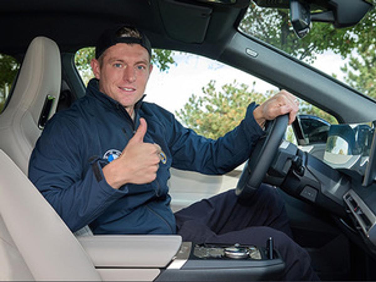 BMW vinde mașinile folosite de jucătorii lui Real Madrid
