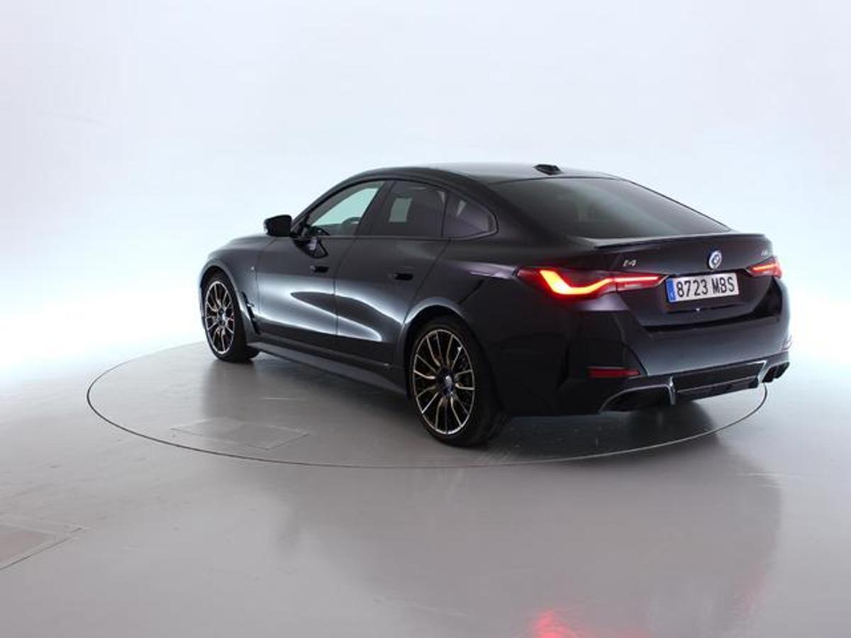 BMW vinde mașinile folosite de jucătorii lui Real Madrid » Cât costă bolizii cu care au mers Vinicius, Modric și Kroos