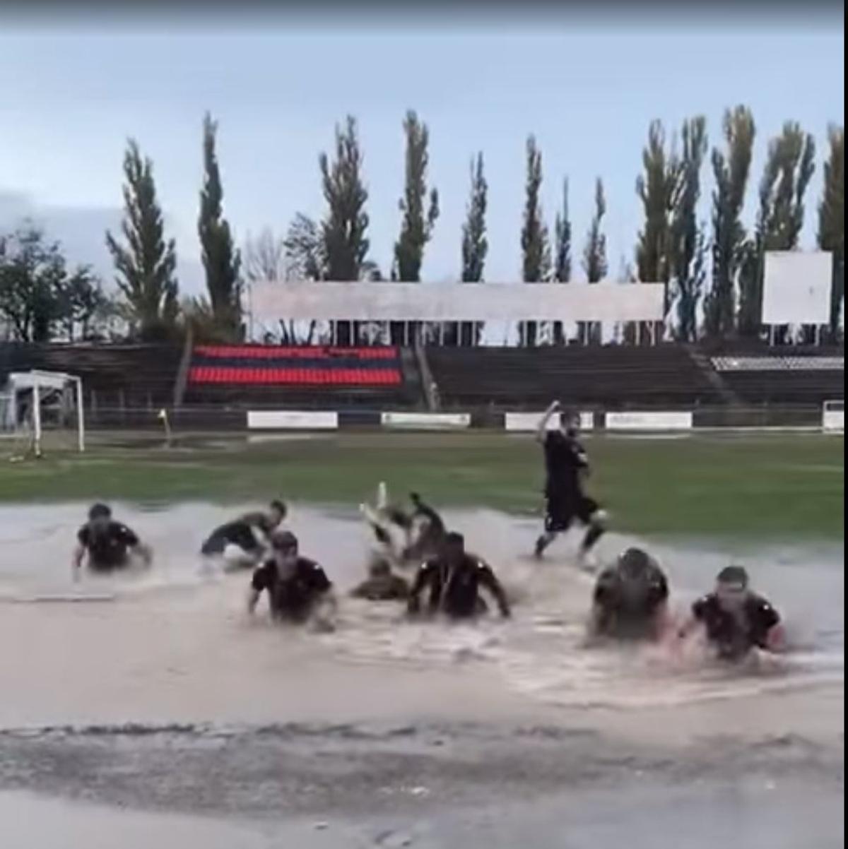 Petiție pentru modernizarea stadionului-ruină din România » Clubul nu mai suportă situația și cere ajutor