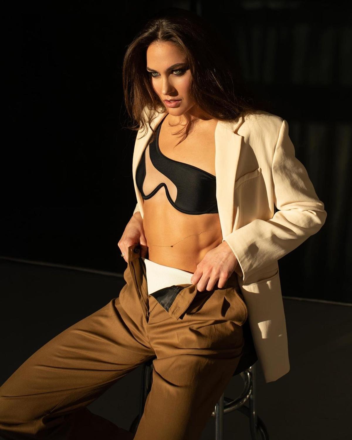 Zsuzsanna Jakabos