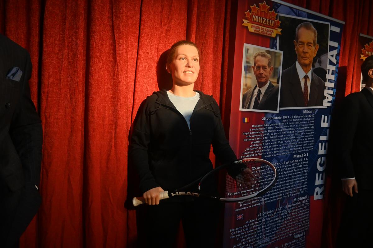 GSP a vizitat Muzeul de Ceară din București » Lucrările stârnesc discuții aprinse: figura lui Țiriac le-a ieșit, dar ce se întâmplă cu Hagi și Halep?!