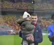 Florin Tănase și „comoara” Zian, pe gazon după victoria FCSB-ului / FOTO: Cristi Preda (GSP)
