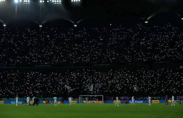 Pe teren și în tribune ca în vremurile bune! 3 momente speciale la FCSB - Midtjylland: reporterii GSP au surprins cadre de colecție la finalul meciului