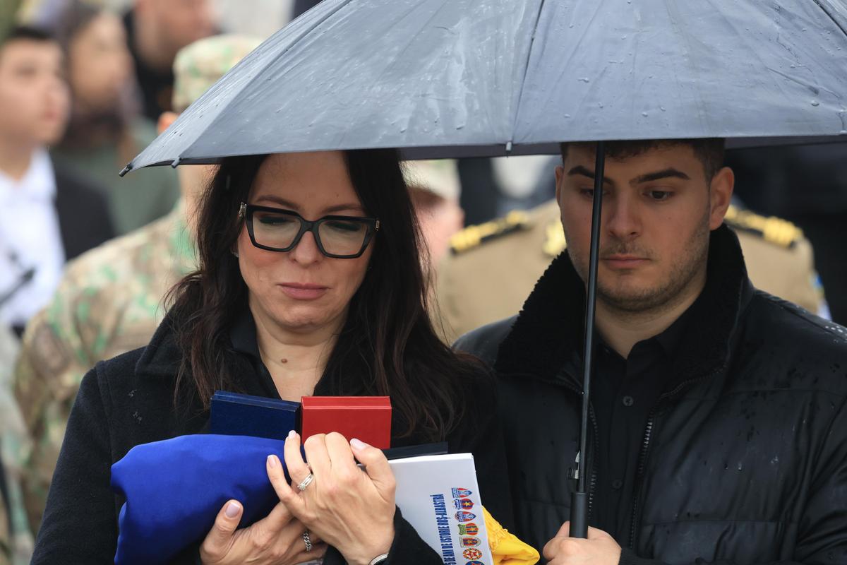 Momente copleșitoare la mormântul lui Emeric Ienei