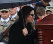 „Te iubim, bunicu'!” » Marele Emeric Ienei, înmormântat în Cimitirul „Rulikowski” cu onoruri militare, torțe și o brazdă de gazon din Ghencea