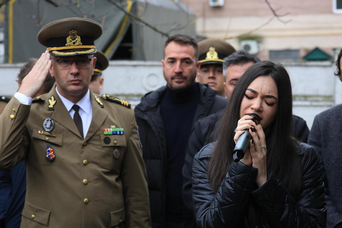 Personalități prezente la înmormântarea lui Emeric Ienei  // FOTO: GSP.ro