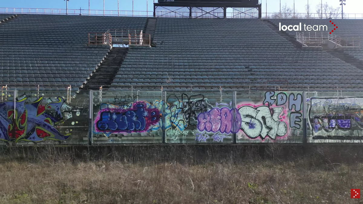 Arena de 25.000 de locuri din centrul orașului strigă după ajutor » Nu s-a mai jucat aici de 3 decenii
